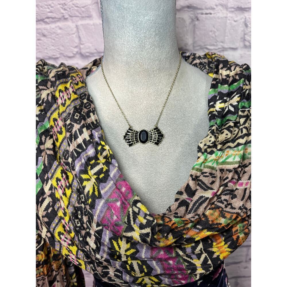 Kardashian Kollection Art Deco Necklace